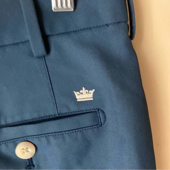 Peter Millar Men’s Navy Salem Wicking Performance Golf Shorts - Picture 3 of 5